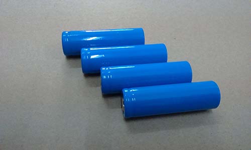 <b>磷酸铁花季传媒官方入口网站池和18650花季传媒官方入口网站池的区别</b>