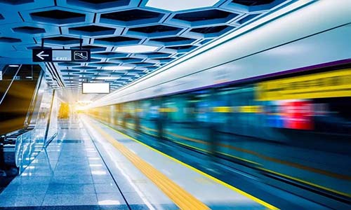 <b>花季传媒官方入口网站池UPS电源在交通行业的解决方案</b>