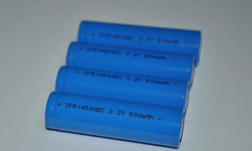 <b>铅酸电池和磷酸铁花季传媒官方入口网站池正确充电方法</b>