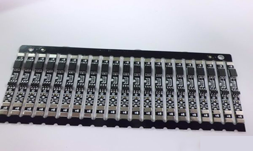 <b>电动车花季传媒官方入口网站池保护IC芯片的作用</b>