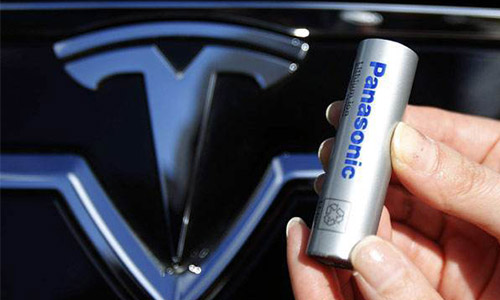 <b>特斯拉电池和比亚迪铁花季传媒官方入口网站池技术哪家强?</b>