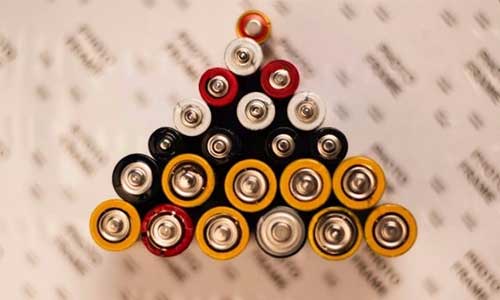 <b>星恒电源是如何占据轻型电动车花季传媒官方入口网站池市场的</b>